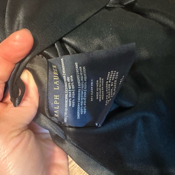 Ralph Lauren Black Silk Throw Pillow Sz 20x20 - Picture 4 of 5